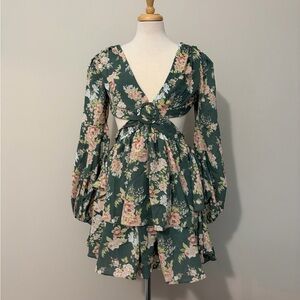 Luxxel Green Floral Mini Dress
